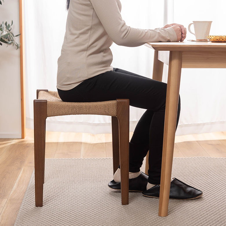 ペーパーコードには弾性があるため、お尻に自然にフィット