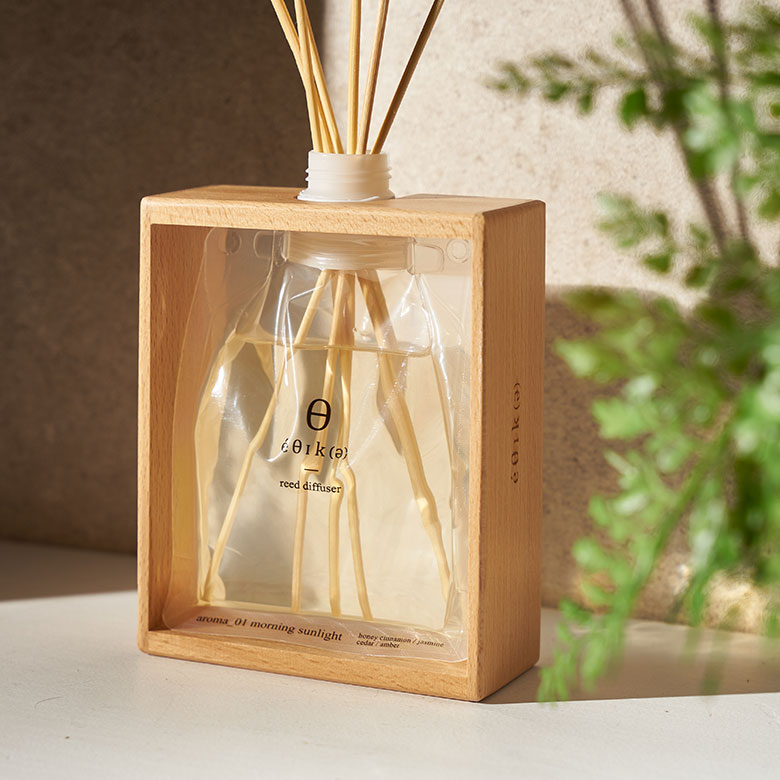 リフィルのパッケージも、洗練されたデザイン