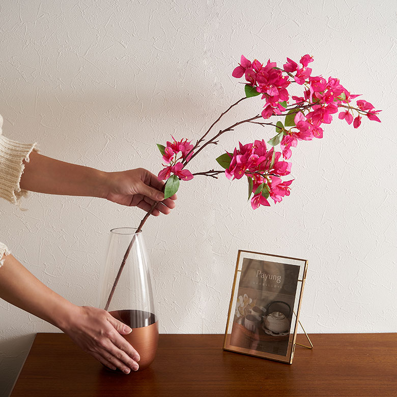 1本飾れば、いつものお部屋もアジアンリゾートな空間へと変わります