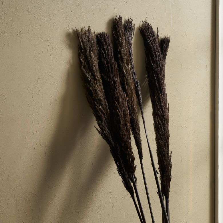 自然を感じさせるナチュラルなドライフラワー