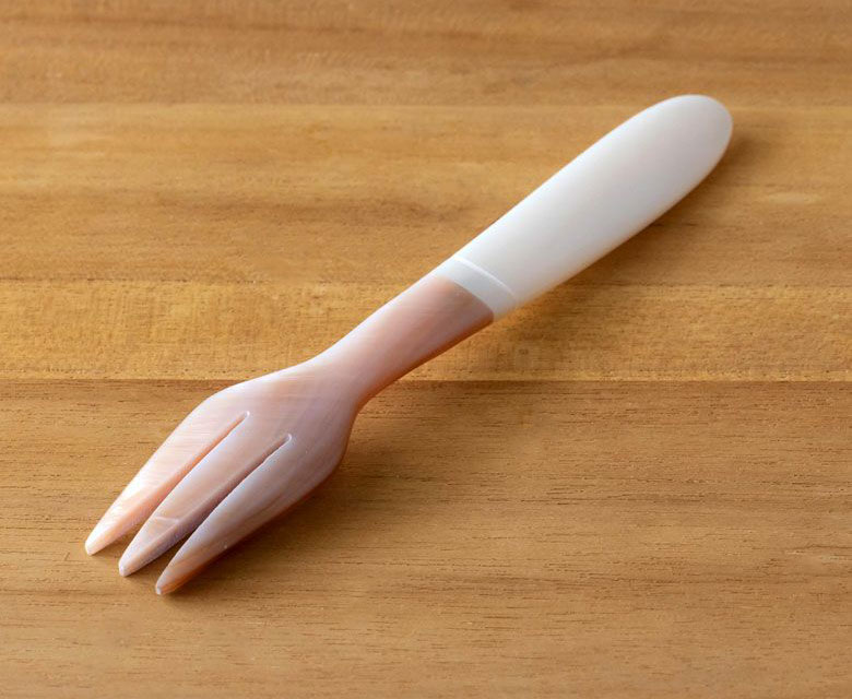 貝で作られたハンドメイド品