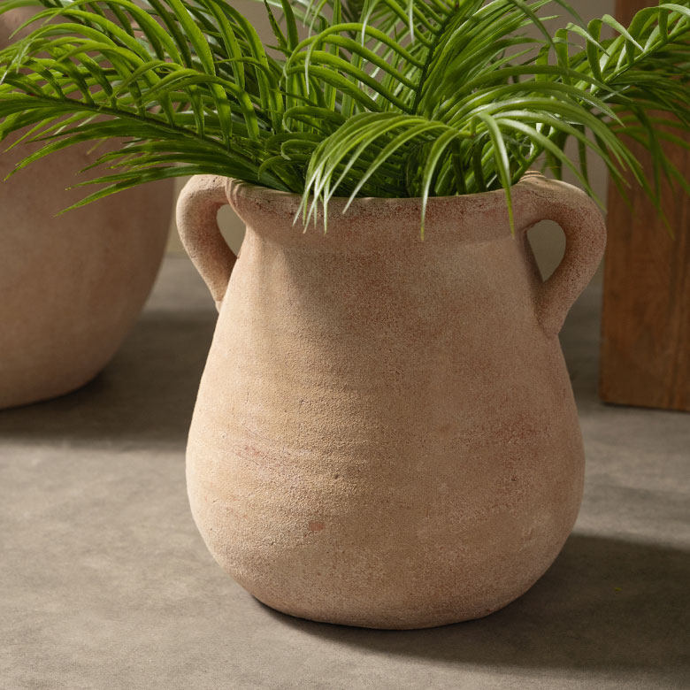 土器のようなデザイン