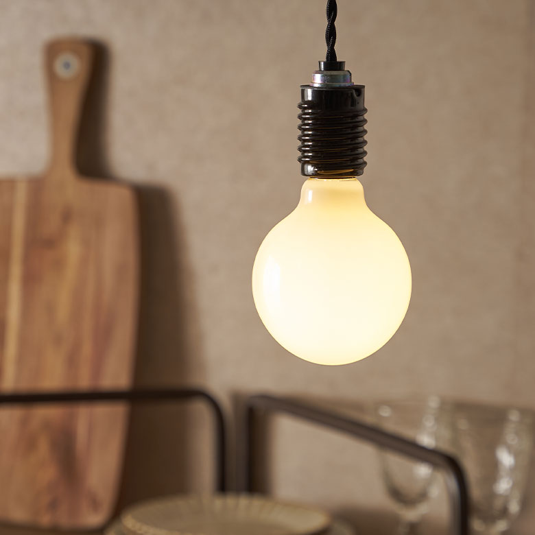 ボール型LED電球