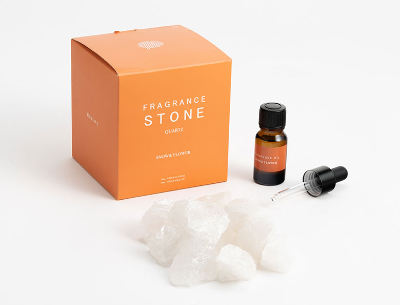 フローラル系の香りとウッディな香りの融合