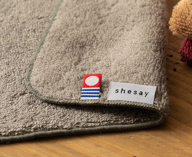 シンプルなデザインのタオルハンカチ