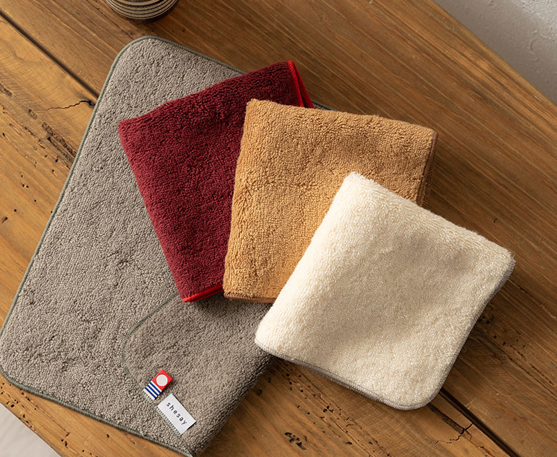 今治タオルを使った日本製ハンカチ