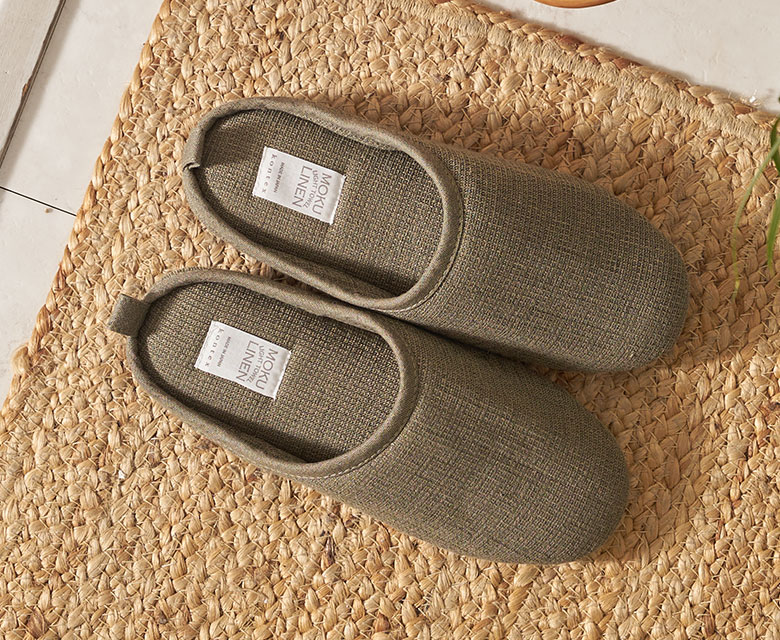 軽い履き心地の上履き