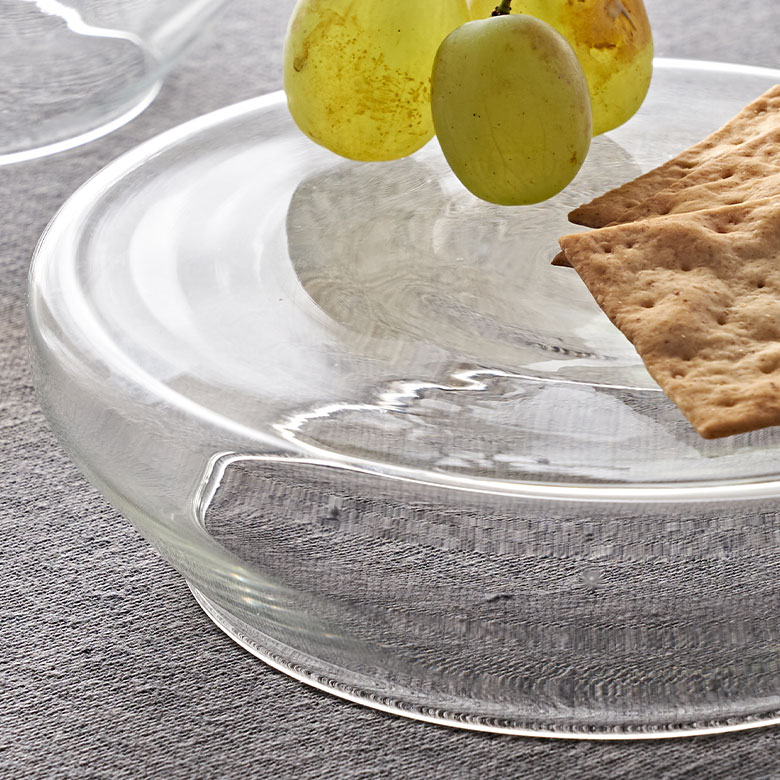 再生ガラスのプレート