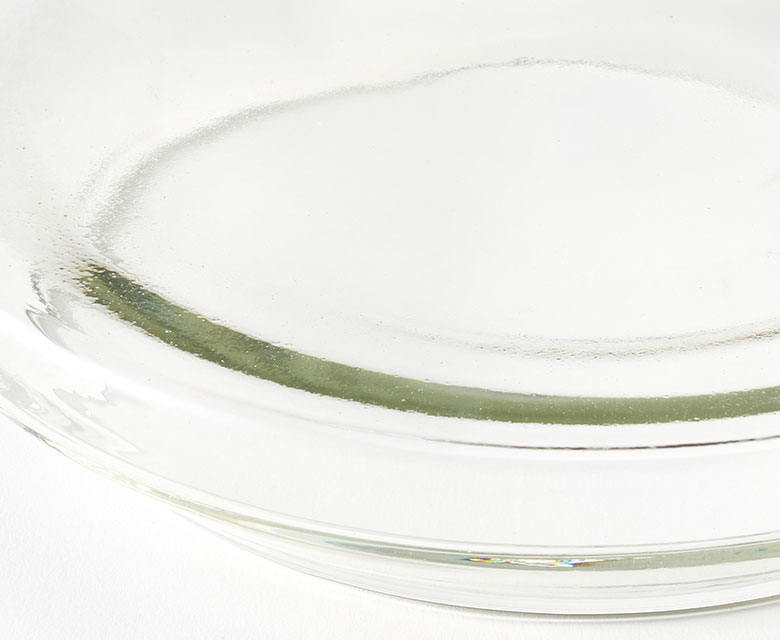 ガラスの小物入れ