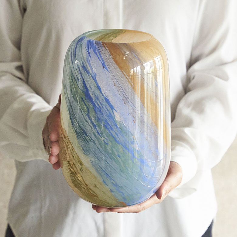 使いやすいサイズの花瓶