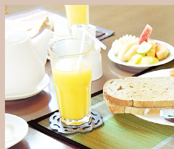 珍しい素材のアジアンランチョンマット。