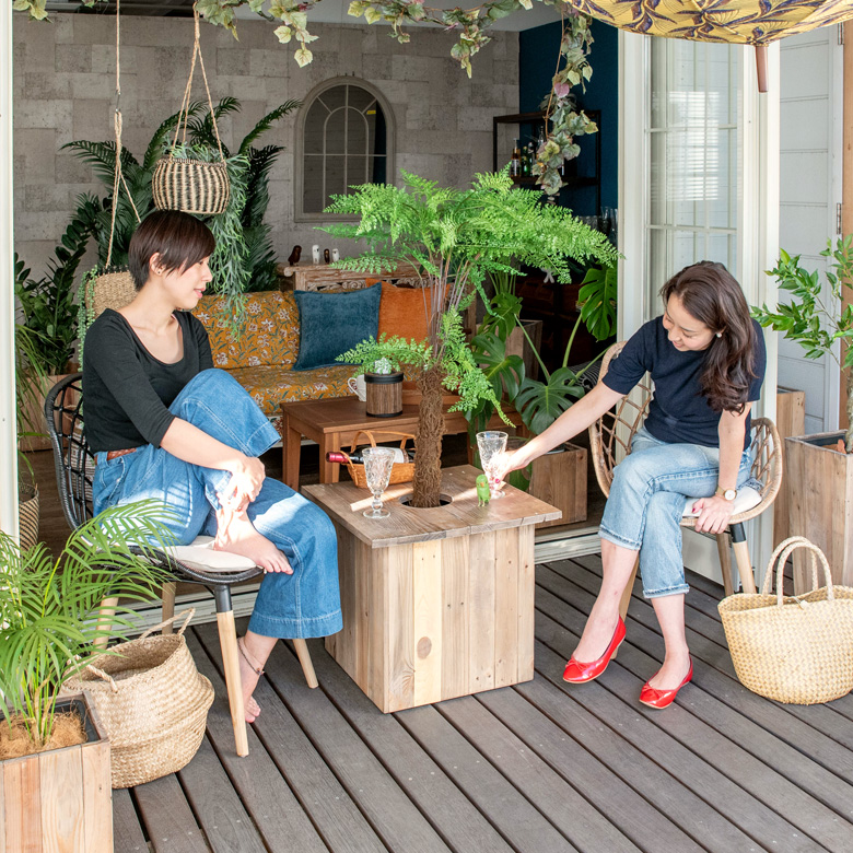 廃材を再利用したエコでヴィンテージなプランターカバーシリーズ。サスティナブル。サステナブル。アップサイクルのパイン材を使ったプランターカバー