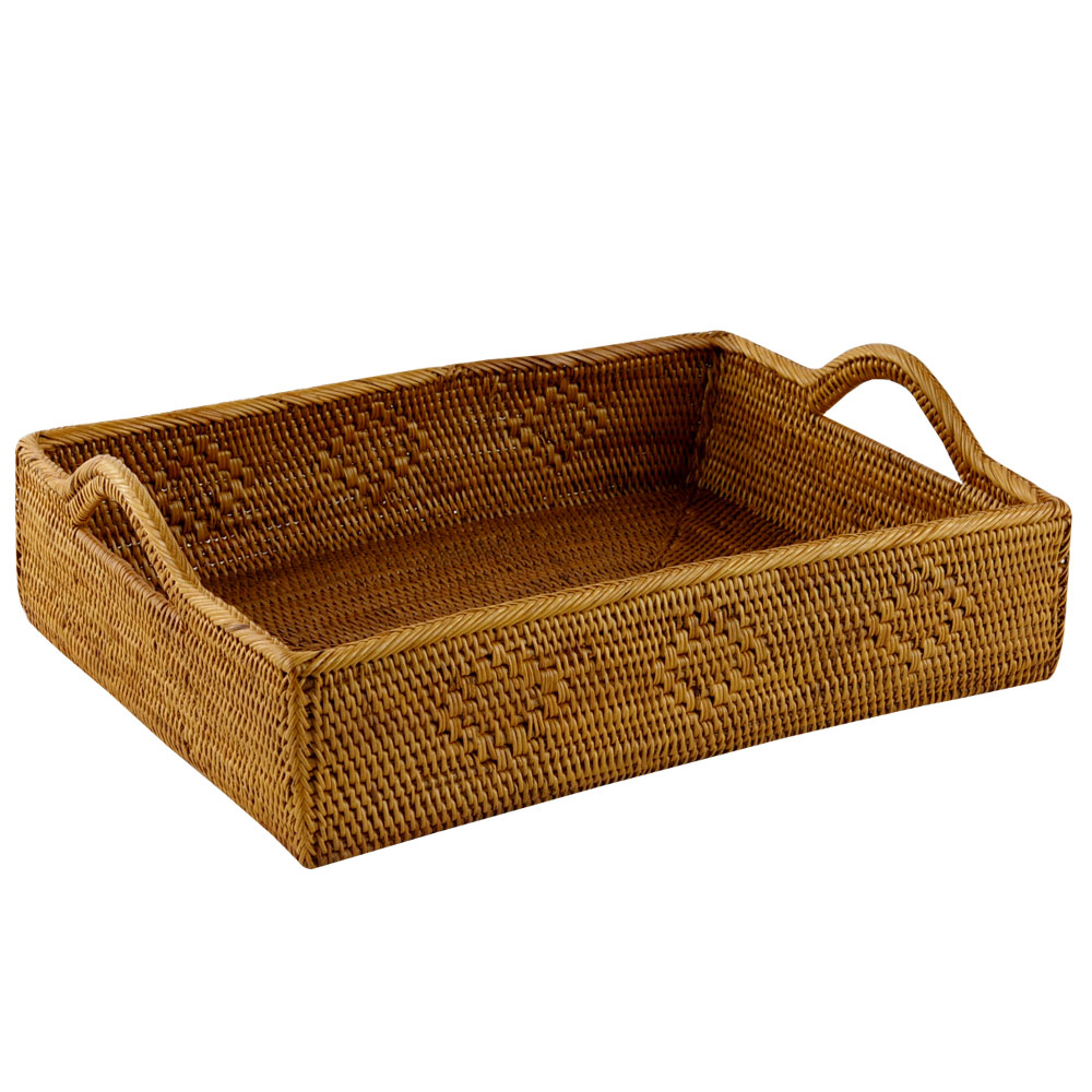 バリの職人が作ったアタのバスケット