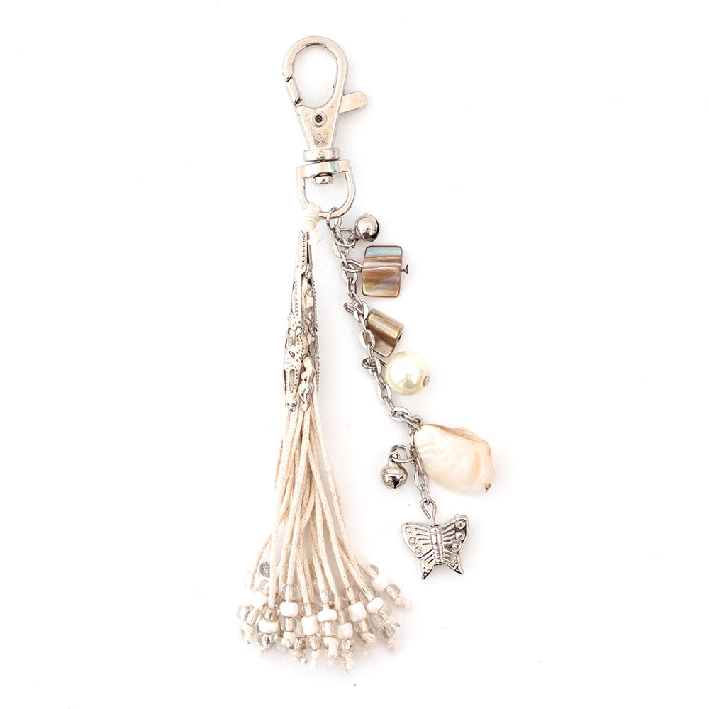 シェルとビーズタッセルのキーホルダー[アイボリー]