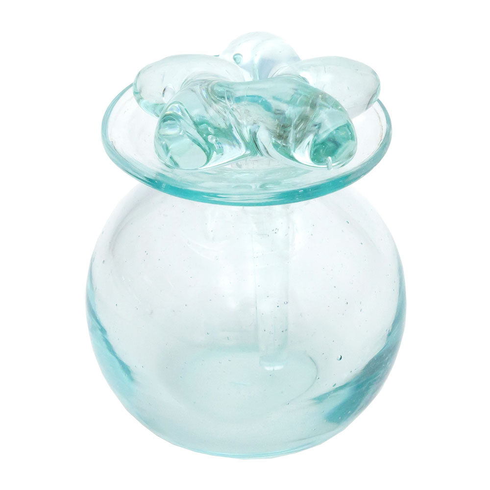 爽やかなブルーグリーンのガラス