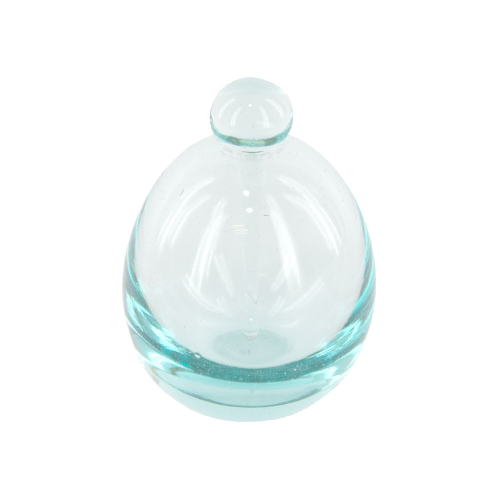 爽やかなブルーグリーンのガラス