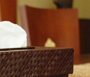 一見レザーのように見えるパンダンの素材感は当店で人気の理由の一つ。