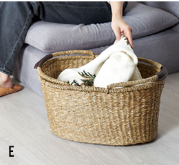 バスケット かごバスケット シーグラス製 収納 持ち手 かご カゴ 荷物入れ オーバル型 ピクニック キッチン収納 ランドリーバスケット おもちゃ入れ 収納かご 軽量 洗濯かご 大容量 エスニック おしゃれ かわいい 北欧 アジアン雑貨 アジアン 雑貨 ベトナム雑貨 [vn50563]