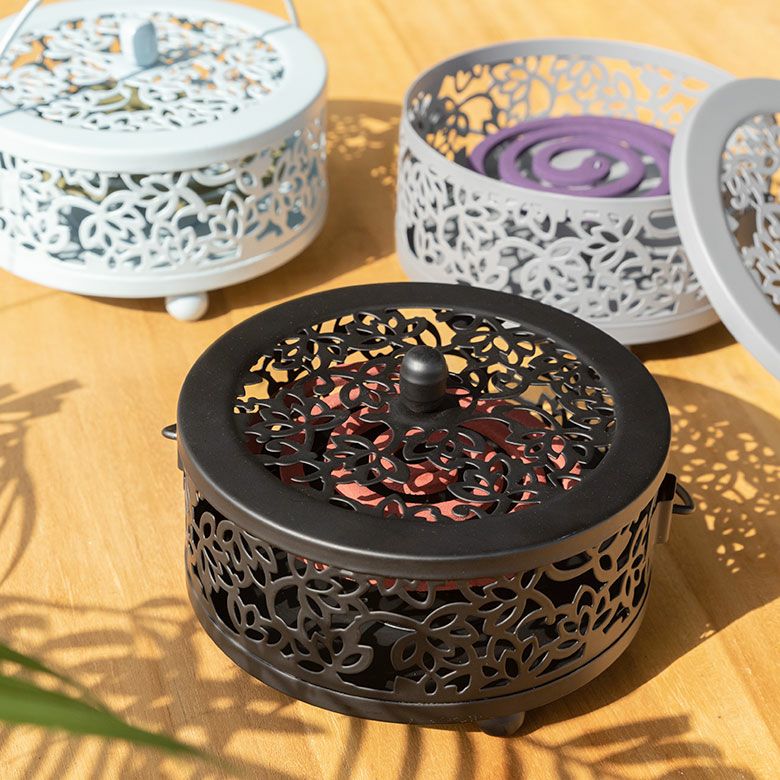 蚊取り線香入れ 蚊遣り 蚊取り線香ホルダー スチール製 ロータス 蓮