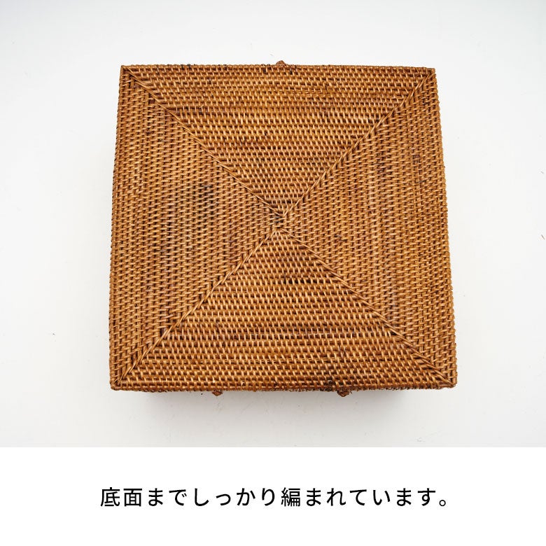 値下げしました！バリのアタ　天然素材の幾何学模様バスケット インドネシア生まれの伝統素材 アタ製 大きな蓋付き収納バスケット