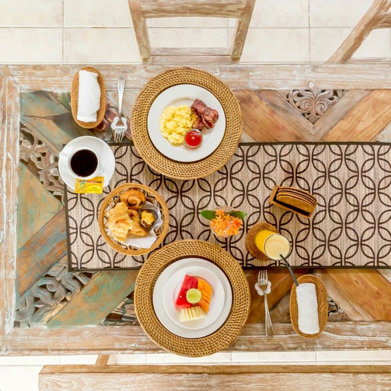 000000000399-06.jpg?size=l&w=