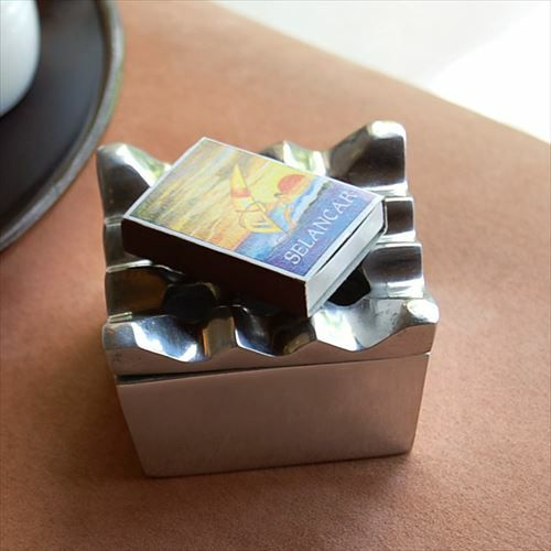 000000000499-04.jpg?size=l&w=