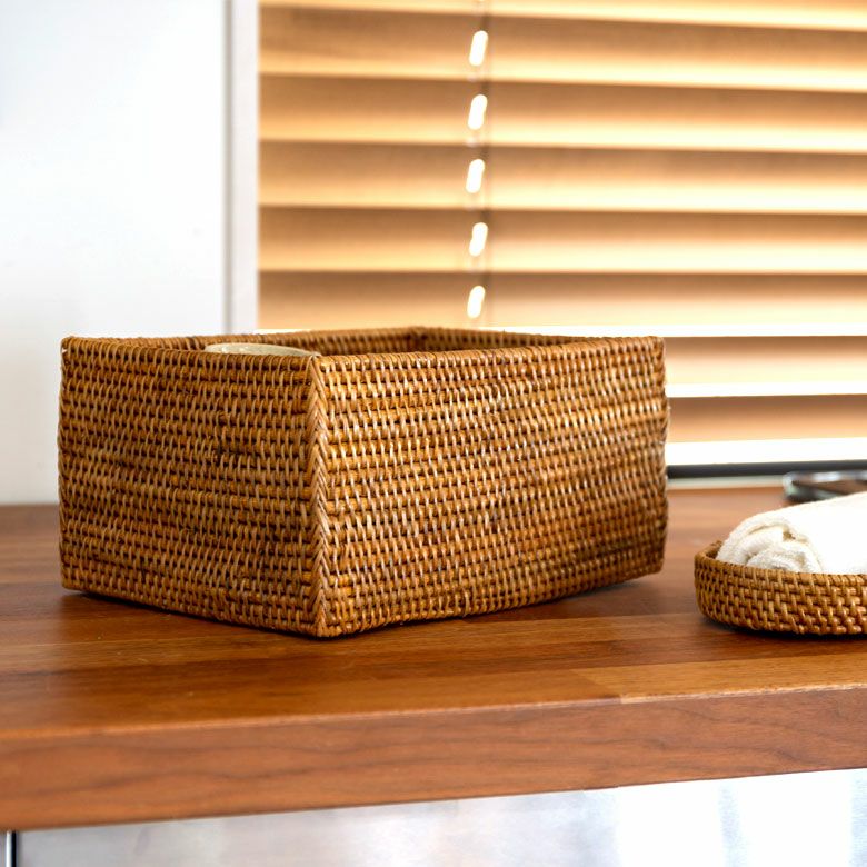 ラタンで編まれた四角い収納ボックス 長方形[10683]【バリ雑貨 アジア