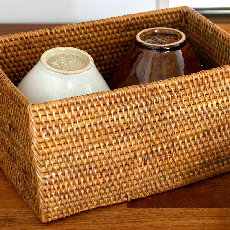 ラタンで編まれた四角い収納ボックス 長方形[10683]【バリ雑貨 アジア