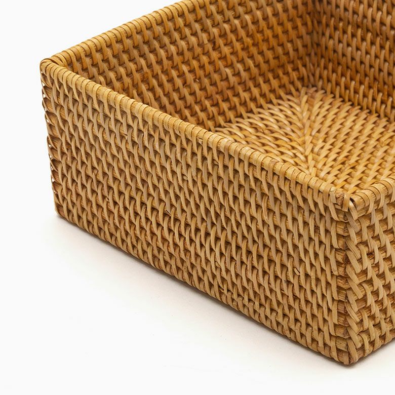 ラタンで編まれた四角い収納ボックス 正方形[10684]【バリ雑貨 アジア