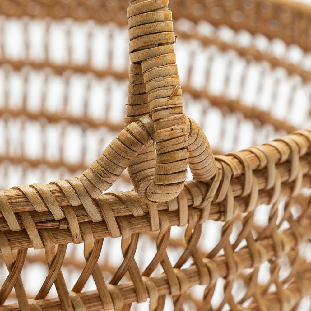 ラタンで編まれたバケツ型バスケット[10923]【バリ 雑貨 アジア雑貨