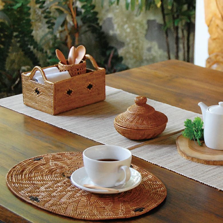 アタで編まれたハンドル付きバスケット 小物入れ 収納バスケット 籠