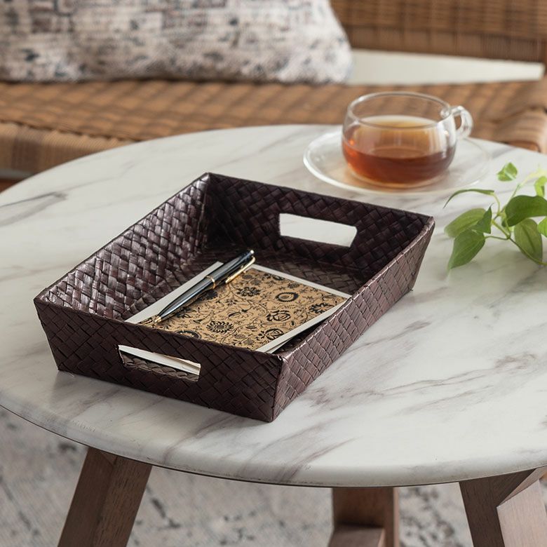 パンダンで出来た持ち手付きバスケットトレイ M 2色展開 小物入れ