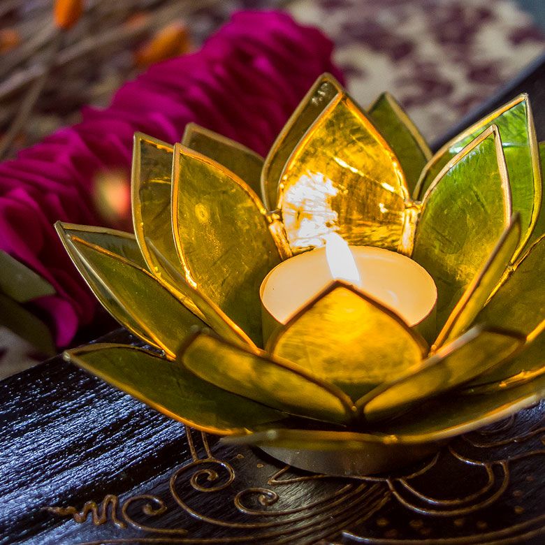 カピスシェルでできた蓮の花のようなキャンドルホルダーSサイズ 3色