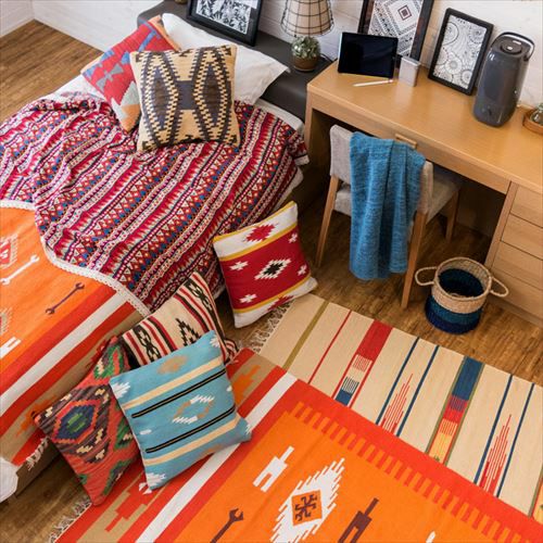 クッション ネイティブ柄 インド製 45cm × 45cm Dタイプ ベージュ