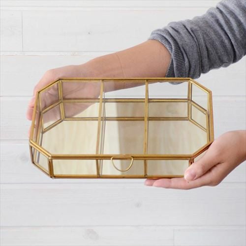 000000002596-03.jpg?size=l&w=