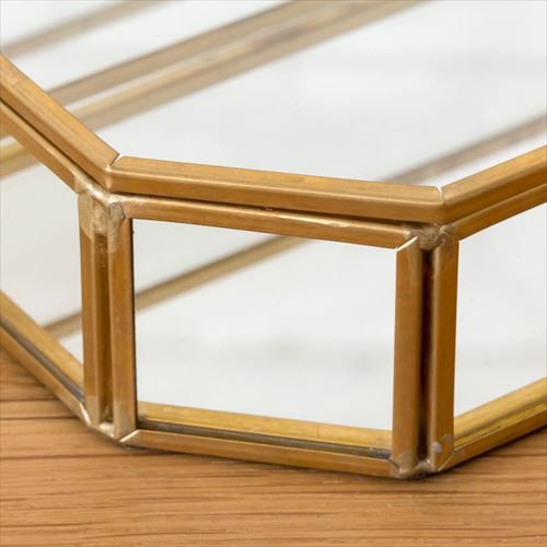 仕切り付き真鍮ガラスジュエリーボックス、ディスプレイ用にも映える