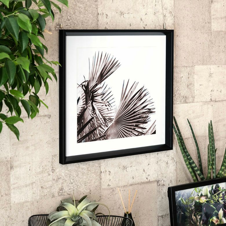 アートフレームモノトーンボタニカルリーフ50×50cm[66804]【壁掛けインテリアモノクログリーンアートパネルおしゃれ絵画額入りシュロ葉プランツ写真アートポスター壁飾り絵ウォールアートフォトプリントリビング寝室雑貨南国リゾート正方形】
