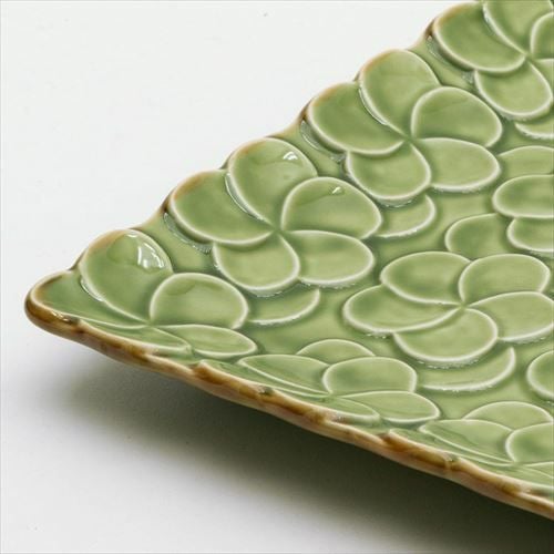 スクエアプレート プルメリアモチーフ Lサイズ 25cm角 ホワイト 陶器製