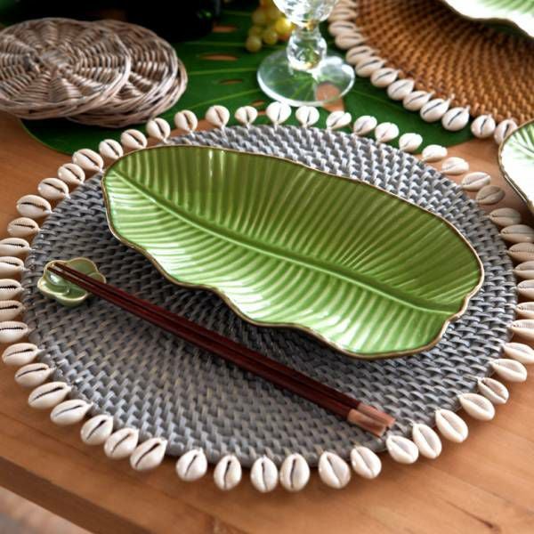 プレート バナナリーフ柄 Mサイズ 全長25.5cm グリーン 陶器製 食器