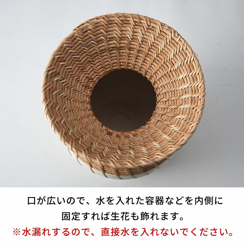 伝統と自然が織りなすアートピース。暮らしに温もりを添えるテラコッタ