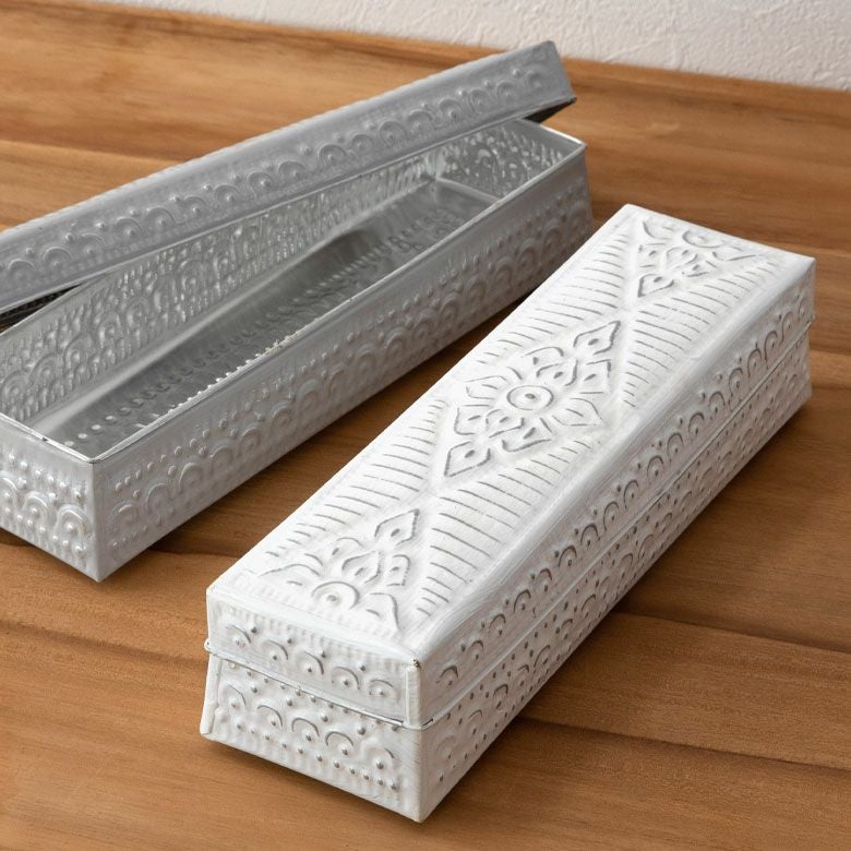 小物入れ 蓋付き ソカシ アルミ製 型押しデコレーション柄 長方形 長さ