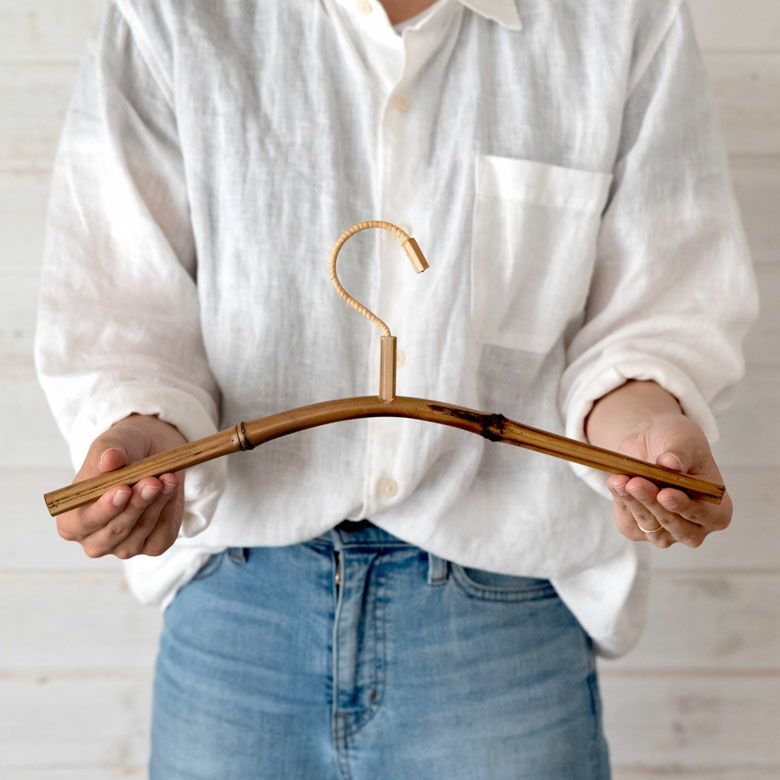 バンブーで出来たシンプルハンガーMサイズ [10857-m]【ハンガー