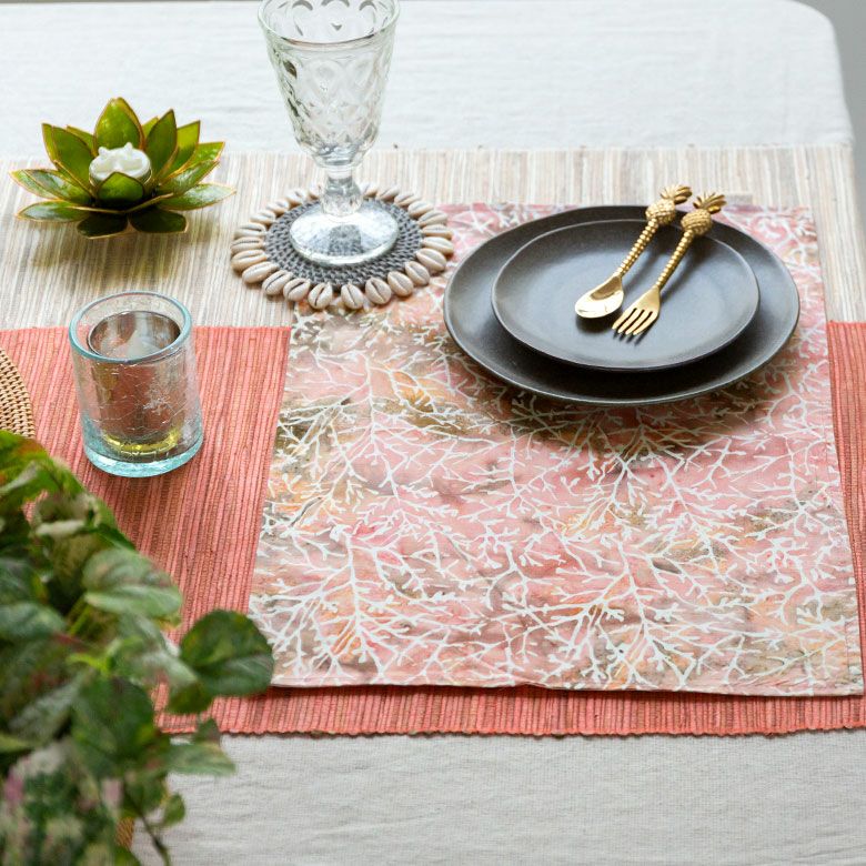 メール便対応】ランチョンマット バティック 布 さらさ 更紗