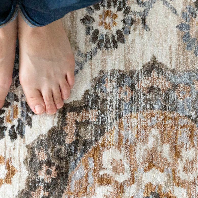 ヴィンテージ風メダリオンラグ 130×190cm アンティーク調 ウィルトン織