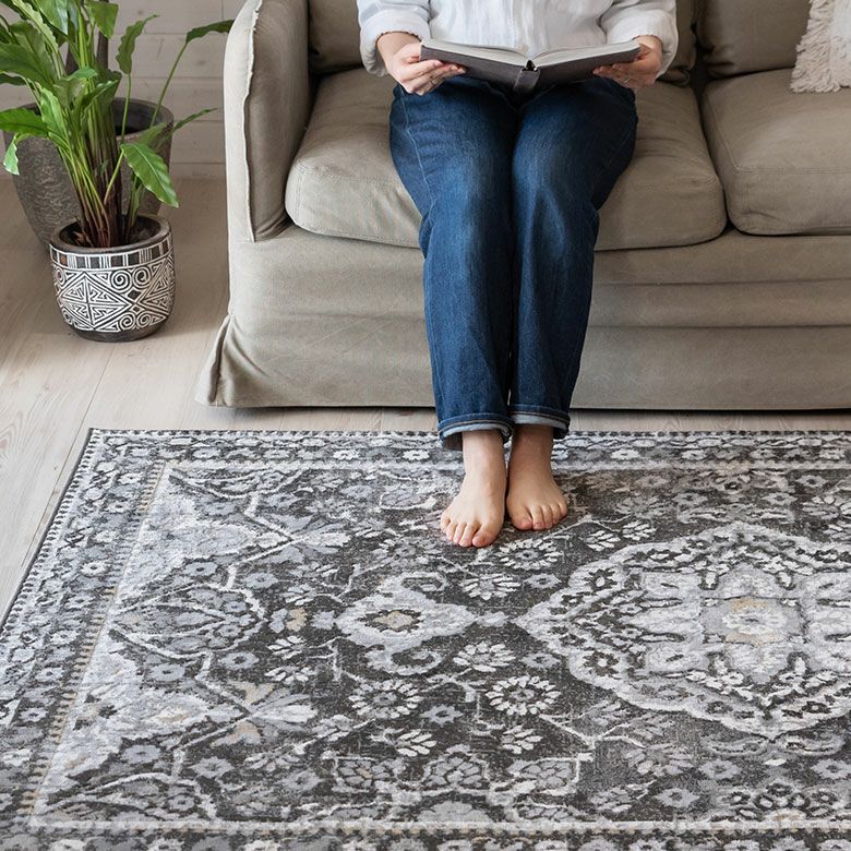 ペルシャ風メダリオンラグ 130×190cm ブラック&グレー ウィルトン織