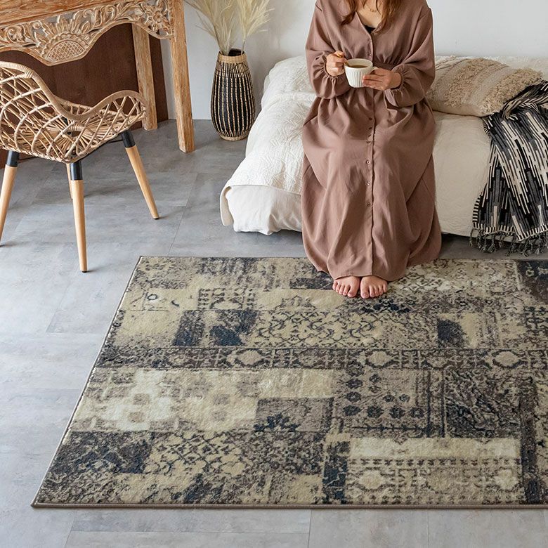 ペルシャ風パッチワークラグ 133×190cm グレー ウィルトン織り