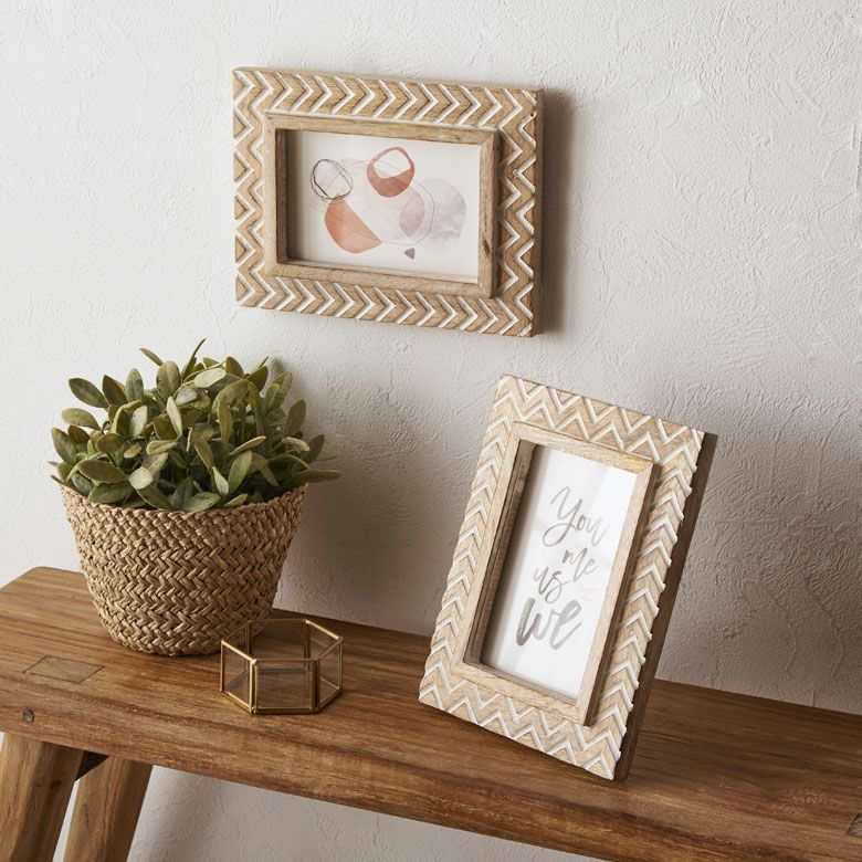 フォトフレーム 写真立て 木彫り 木製 マンゴーウッド シェブロン 縦