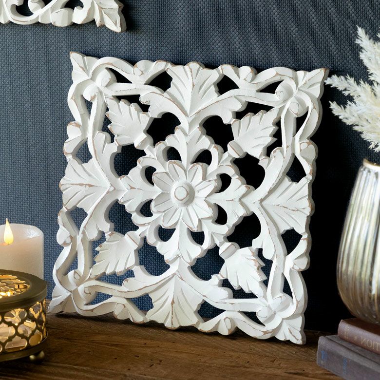 木彫り レリーフ 壁掛け アカンサス 白 ホワイト インド製 正方形 約 W