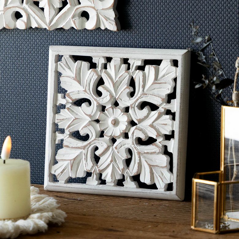 木彫り レリーフ 壁掛け コリント 白 ホワイト インド製 正方形 約 W