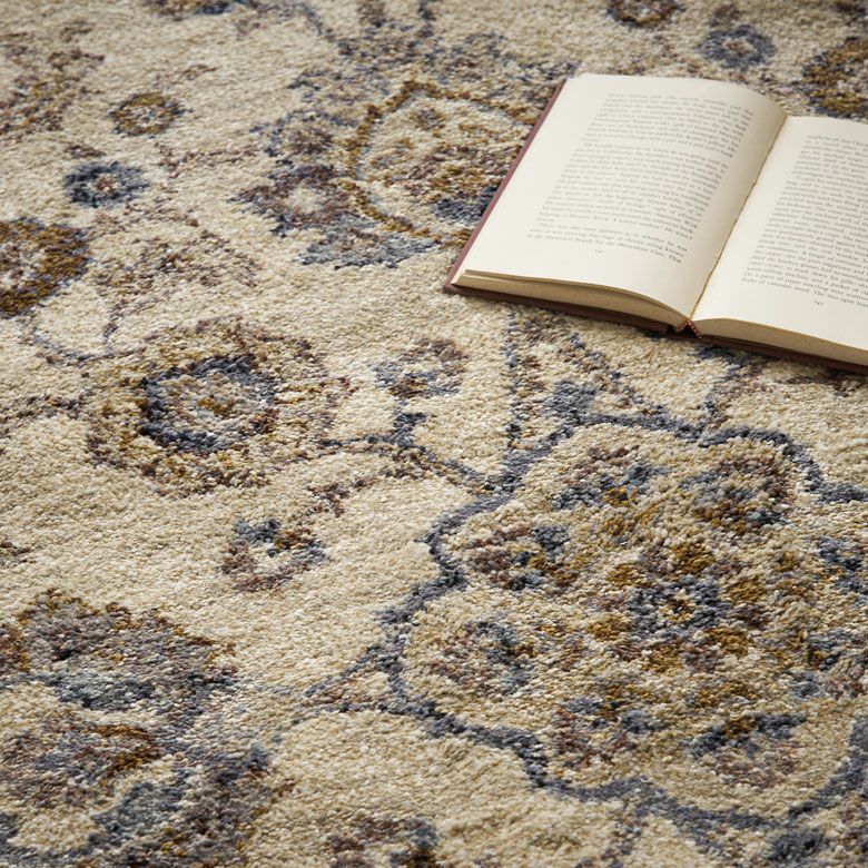 ラグ ラグマット ウィルトン織 フラワー 花柄 花 エジプト製 約 130